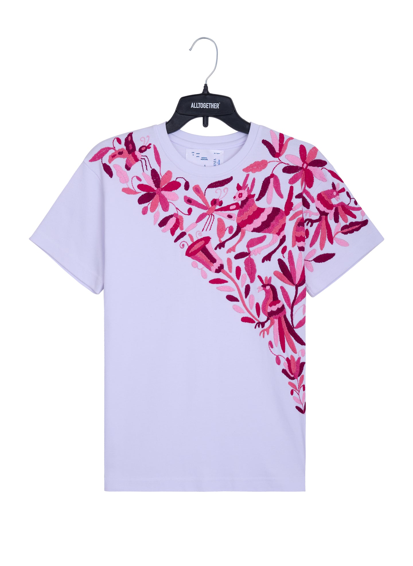 MAIA Blanca / Bordado Cruzado en Tonos Rojos y Rosas