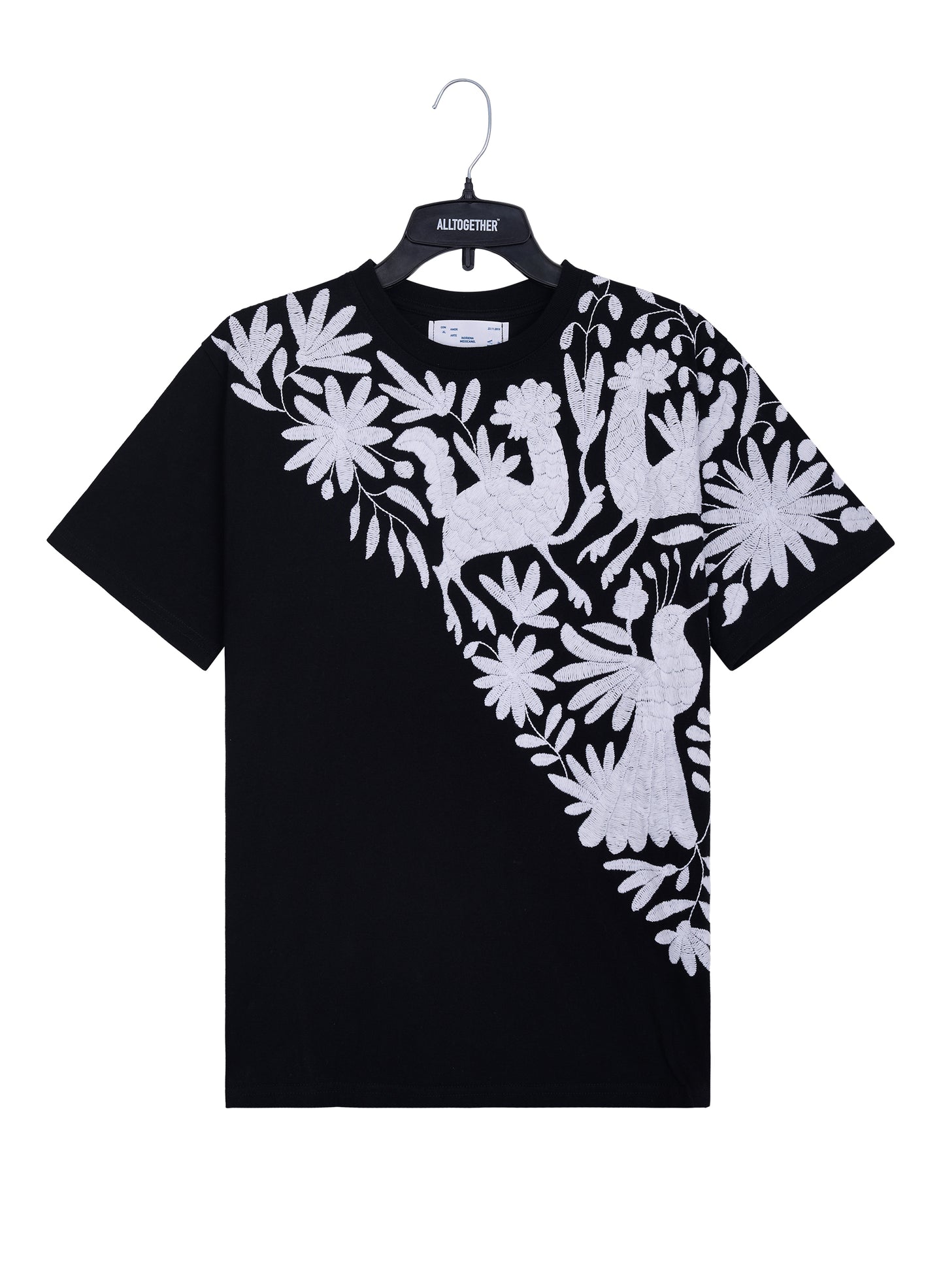 MAIA Negra / Bordado Cruzado Blanco